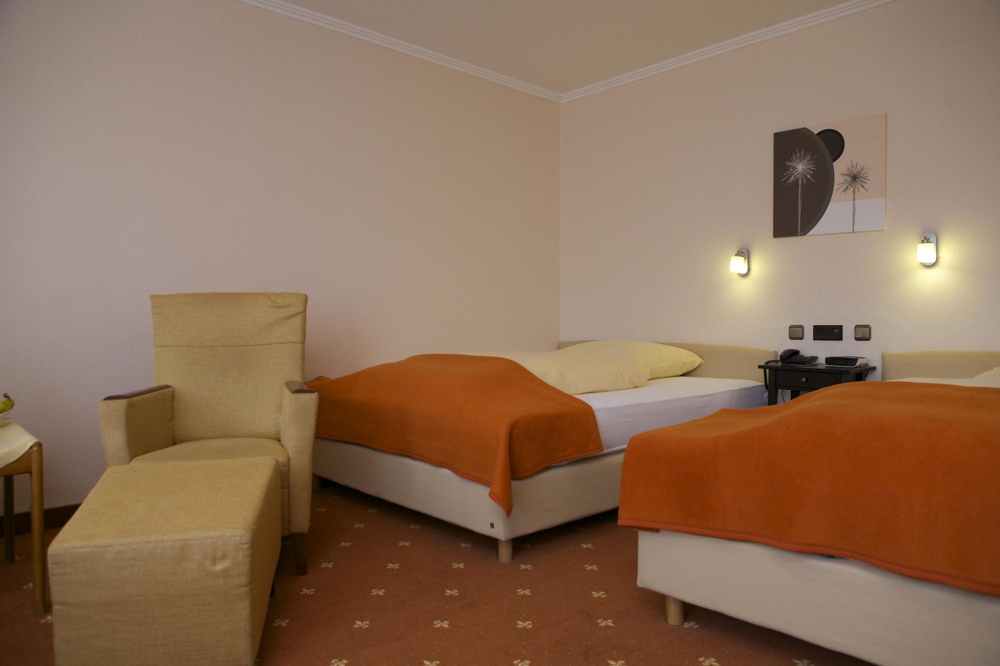 Vitalhotel Ascona บัดบีเวนเซิน ภายนอก รูปภาพ